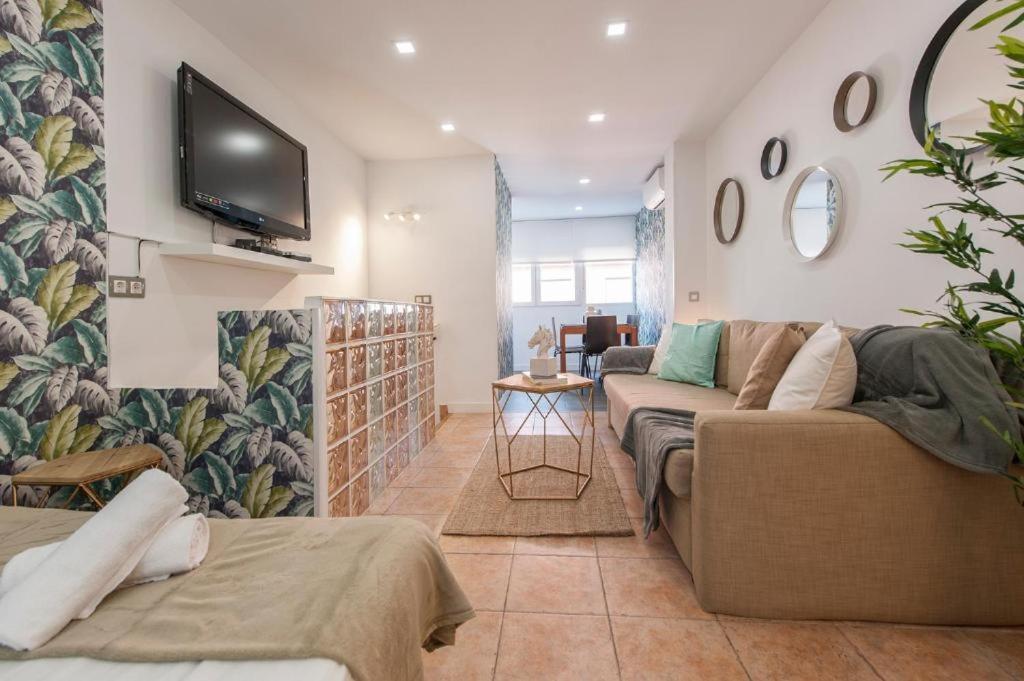 Duplex Garden Deluxe - Atocha Apartment Madrid